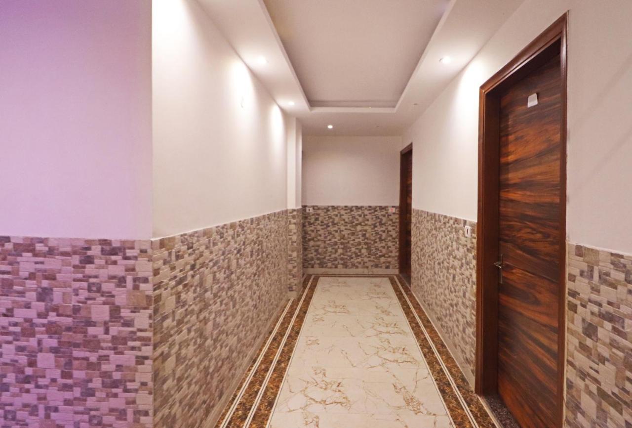 Hotel City View Luxury Near Railway Station New Delhi